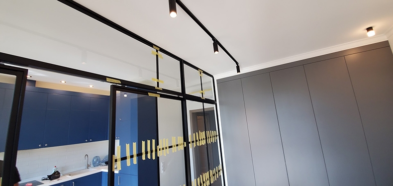 Монтаж перегородки в стиле Loft